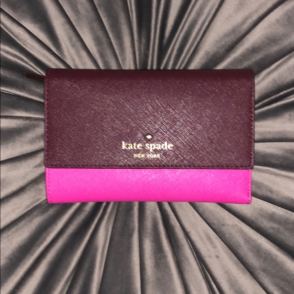 kate spade Handbags - NWOT KATE SPADE ROSE BURGUNDY 8 CARD WALLET